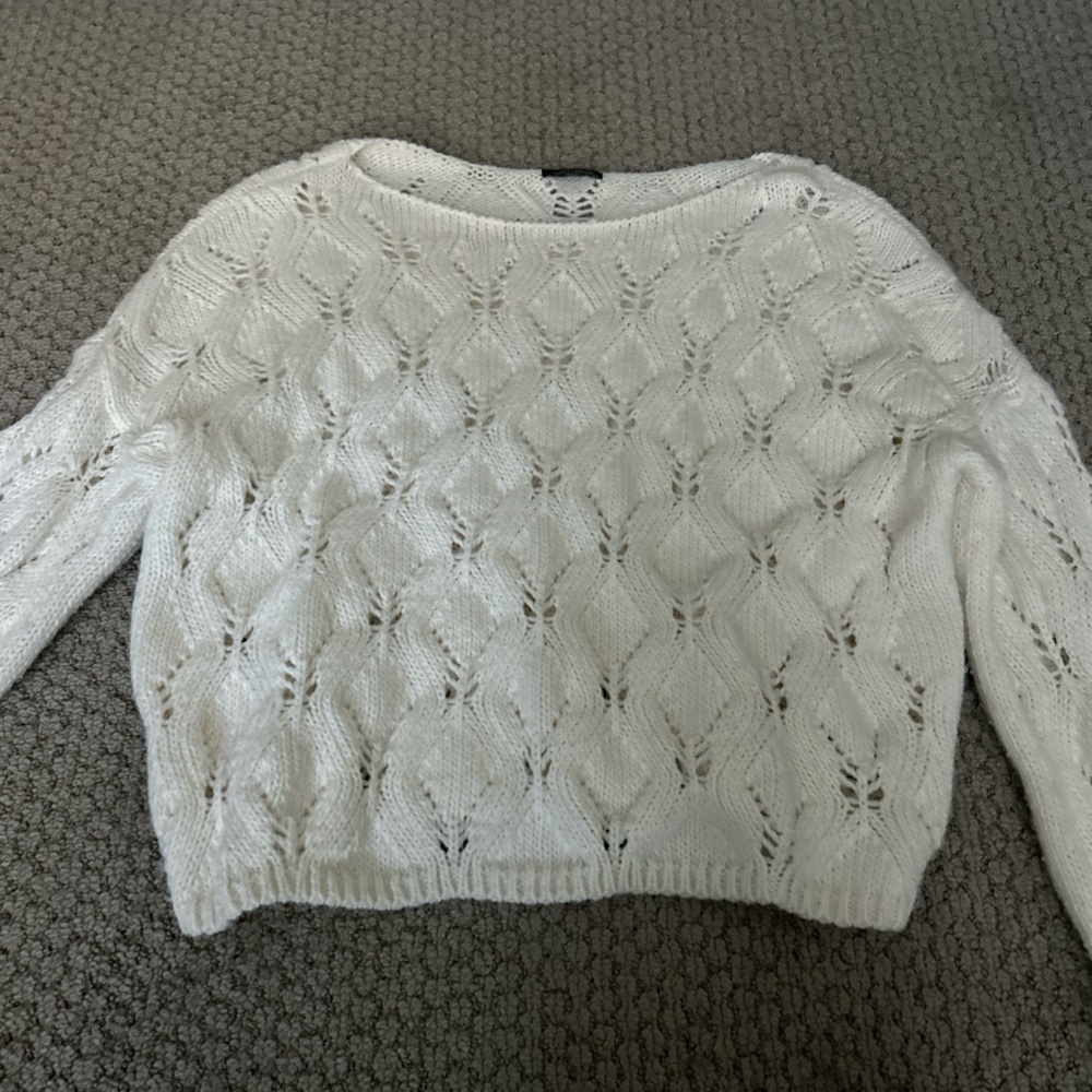 Wild Fable White Crew Neck Sweater with Intricate Knit Design